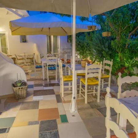 Hotel Cyclades