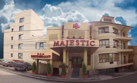 Hotel Majestic Отели рядом с достопримечательностью «Botanic Garden»