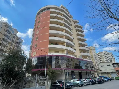Center Residence