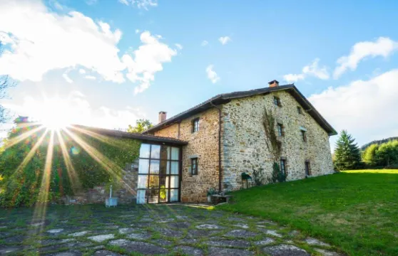 卡塞里奧伊日爾裏茨酒店