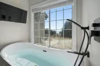 Mendo Bungalow Hotels in Mendocino