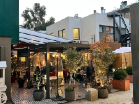 卡斯特隆176公寓酒店