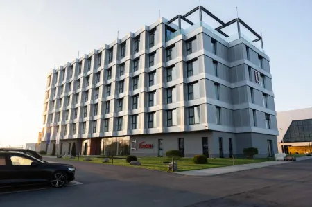 Frames Hotel GmbH Отели рядом с достопримечательностью «Marktkirche»