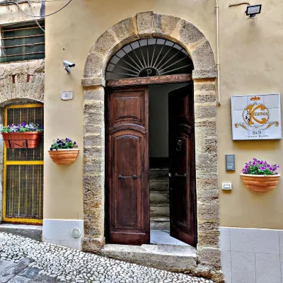 Kèramos Luxury Rooms - Bed and Breakfasts