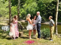 Laurel River Club Bed & Breakfast or Lrcbnb