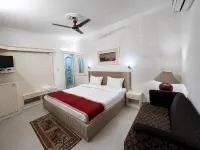 Hotel Kamal Nearest to Taj Mahal - 2-Star