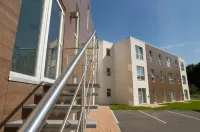 Ibis Styles la Louvière Hotel a 