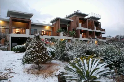Jeju Eco Suites Hotels in Seogwipo
