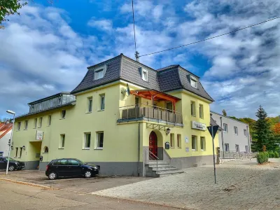 Hotel zur Krone Hotels in der Nähe von Ensinger See