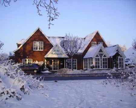 Hotel Waldquelle アウリッヒのホテル