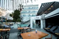 Kiani Akti Hotels in Markopoulo
