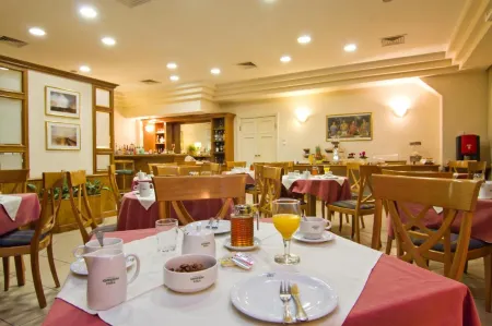Green Hill Hotel Отели в г. Северна Атина