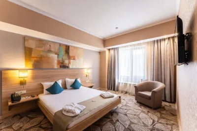 Renion Park Hotel Hotels near 28 Panfilov Guardsmen Park