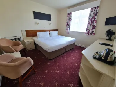 Norfolk Hotel فنادق في St. Saviour