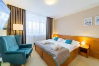 Kontakt Wellness Hotel Hotels near Camping Vysoke Tatry - LEHARO Camping