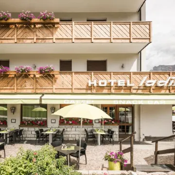 Hotel Ladinia