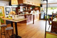 Hotel Emmerich Hotels in Löf