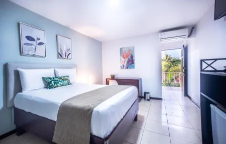 Paradise Jaco Beach Front