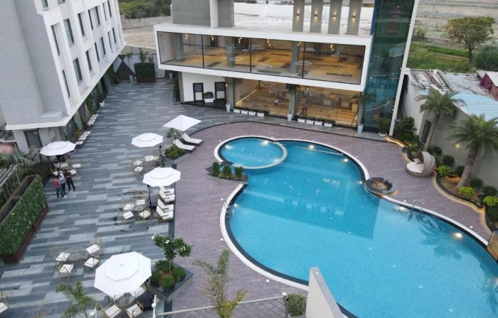 Love Kush Hotel