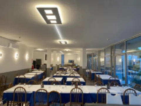 ホテル ヘルヴェティア