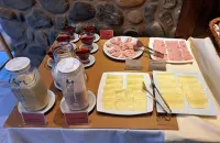 Hotel Aca El Calafate - Завтрак