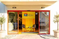 Colors Holiday Hotel - Airport Shuttle