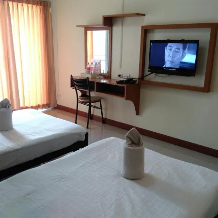 Thitikorn Grandview