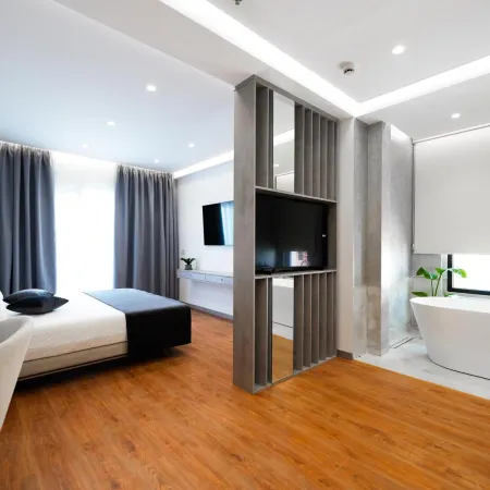 Naos Luxury Hotel