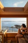 Oak Bay Beach Hotel - spa