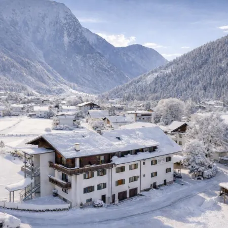 Hotel Jägerhof Ötz