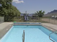 Yellowstone Valley Inn - Pool