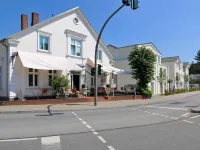 Hotel Behrmann Hotels near Cranz