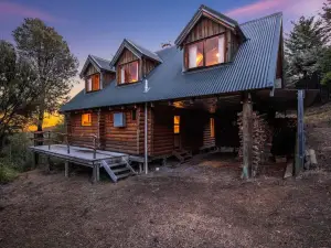 Charlies Cabin - Mt Lyford