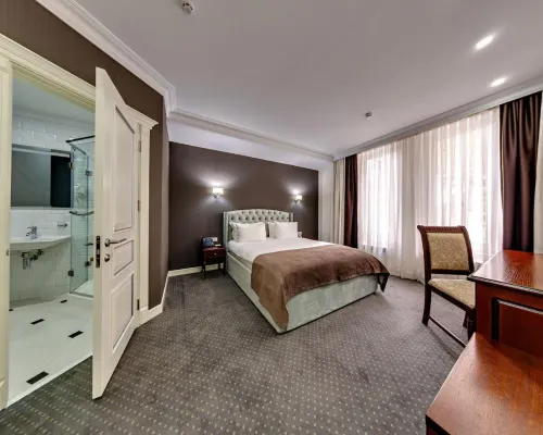 London Boutique Hotel Ξενοδοχεία στην πόλη Chisinau