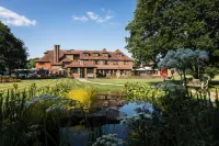 Stirrups Hotel Hotels in Ascot