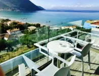 Ponti Beach Hotel