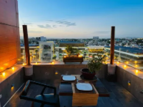 Zújmú Business Boutique Hotel