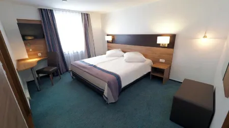 Hotel Goldener Hirsch Mosbach