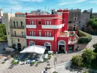 Art Hotel Santa Lucia فنادق في 