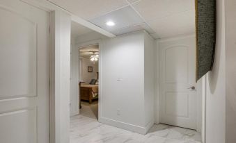 Convenient North Bend Apt Half-Mi to Notre Dame!
