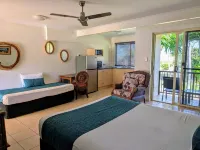 Rose Bay Resort Hotels in Bowen