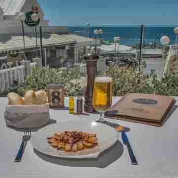 Los Olivos Beach Resort Dining/Meeting Rooms