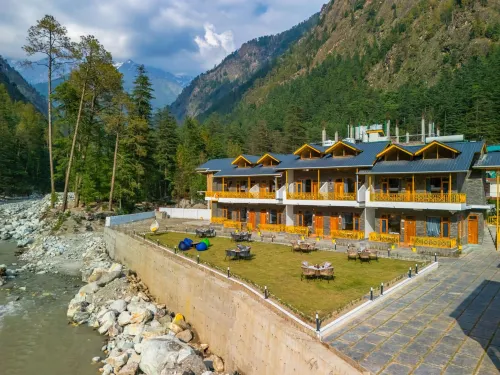 The Social Stays Kasol - Hostels