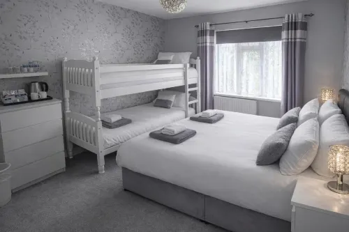 The Roslyn Guest House - Pet friendly