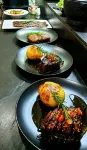 44 on Ennis Guest Lodge and Restaurant - - sarapan