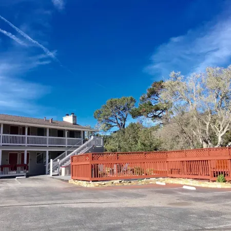 Pelican Inn Monterey