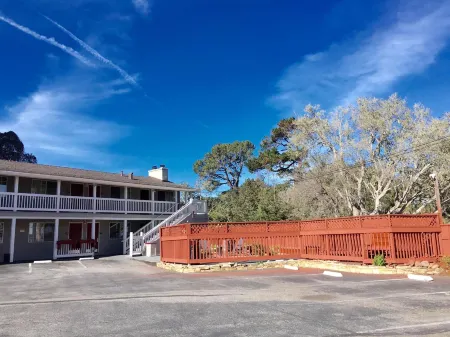 Pelican Inn Monterey