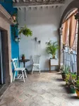 โรงแรม Sukha Hostel San Luis โรงแรมใกล้สนามกีฬา El Domo