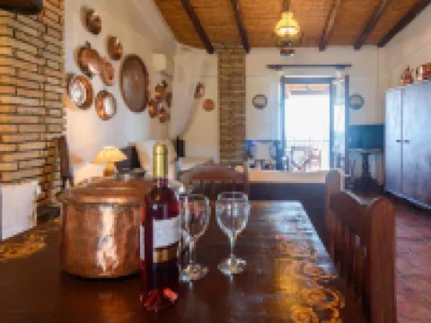 Eros Pittoresque Retreats - Perfect Location, Panoramic Seaview Hotels in Koroni