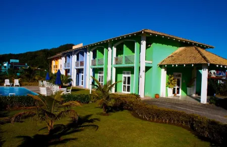 Hotel Porto de Paz - Shantiniketan Отели в г. Итапоа